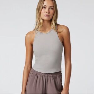 Vuori Pose Plyo Tank